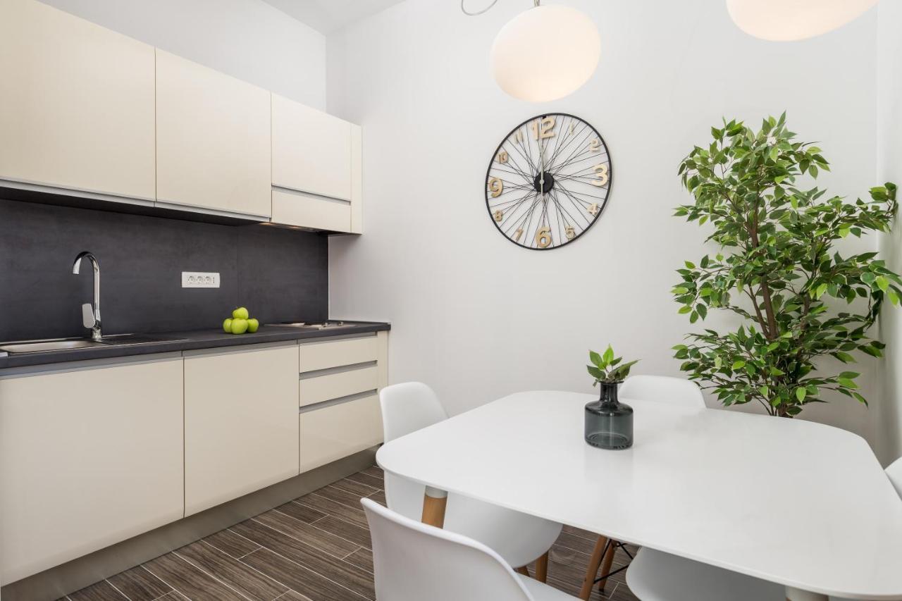 Harbour View Apartment *